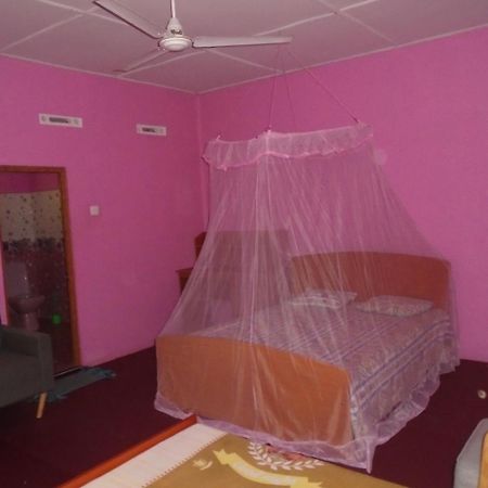Hotel El Shaddai à Mannar Extérieur photo